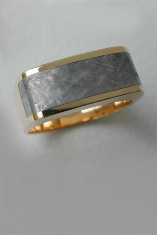 Gibeon Meteorite Band in 18kt Gold