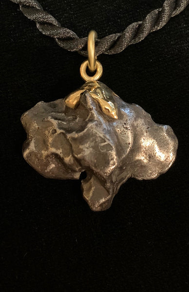 Chunky Sikhote-Alin Meteorite Pendant in 18kt Gold